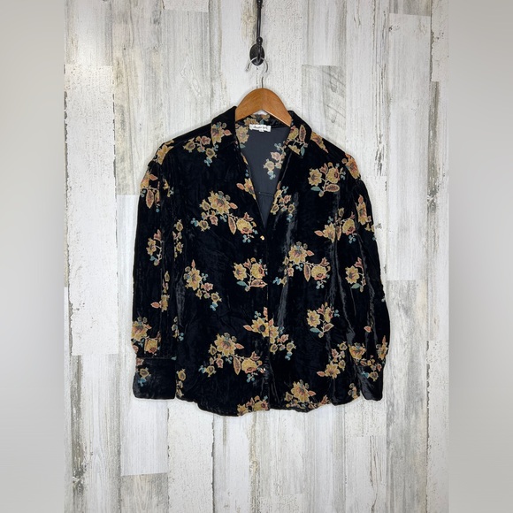 Another Love Women's Velvet Floral Button Front Top Black Yellow Size Small - Picture 1 of 11